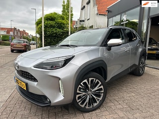 Toyota Yaris Cross 1.5 Hybrid AWD Launch Edition|Pano|Half Leder