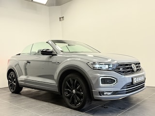 Volkswagen T-Roc 1.5 TSI R-Line Black Style/Trekhaak/Navi/Stoel-stuurverwarming/ACC/Carplay