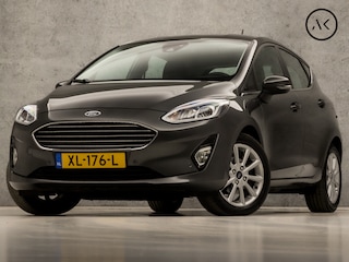 Ford Fiesta 1.0 EcoBoost Titanium Sport (APPLE CARPLAY, GROOT NAVI, STUUR/STOELVERWARMING, CAMERA, SPORTSTOELEN, LANE ASSIST, CRUISE, DAB+, NIEUWSTAAT)