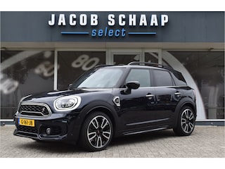 Mini Countryman 2.0 /192pk Cooper S Automaat / Navi / HU display / Keyless / 19" LM / Pano dak