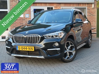 BMW X1 xDrive20i High Executive|camera|afneembare trekhaak|stoelverwarming.