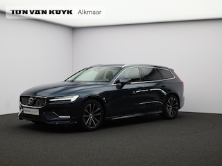 Volvo V60 T6 350PK Plug-in hybrid AWD Core Bright / Trekhaak / Exterior Stylingkit / 360 Camera / Lighting Pack / Keyless Entry / Full LED / BLIS / Elektrische Achterklep / Park Assist V+A /