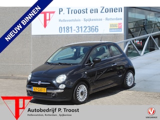 Fiat 500 1.2 Lounge Panoramadak/Airco/Radio-CD speler/Multifunctioneel stuurwiel/Bluetooth/15'' Lichtmetalen velgen.