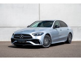 Mercedes-Benz C-klasse 200 AMG Line / 8.231 km !!!! / Nw € 71.152,-
