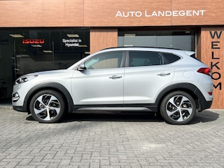 Hyundai Tucson 1.6 T-GDi Premium 4WD | Camera | Trekhaak | NAV | Panorama dak | Dodehoek sensor