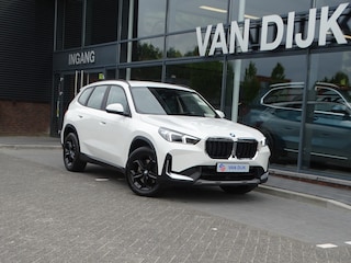 BMW X1 xDrive23i Head-Up-Live Cockpit Pro-Parkeerhulp Plus-Pro pakket-Ada Ledkoplamp-18''LM Velgen
