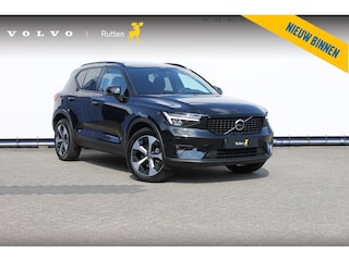 Volvo XC40 B4 211PK Automaat Ultimate Dark Panoramisch schuif-kanteldak / 360graden camera / Adaptieve cruise control / Google infotainment