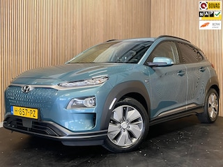 Hyundai Kona EV Premium 64 kWh|FACELIFT|3-FASE|LEDER|ACC|STOELVERW./VENT|HEAD- UP|CAMERA|CARPLAY|NAVI|NAP|INCL. BTW|1e EIG.|NL AUT