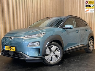 Hyundai Kona EV Premium 64 kWh|FACELIFT|3-FASE|LEDER|ACC|STOELVERW./VENT|HEAD- UP|CAMERA|CARPLAY|NAVI|NAP|INCL. BTW|1e EIG.|NL AUT