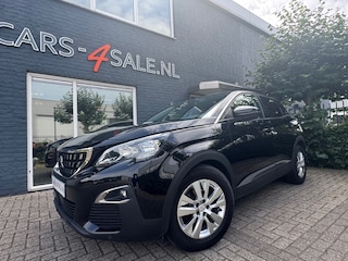 Peugeot 3008 1.2 Executive 130 pk + Car play + Lmv + Navi + Pdc - 11/2019!
