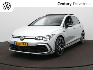Volkswagen Golf 1.5 eTSI R-Line Business / Panodak / Adap. Cruise / Camera