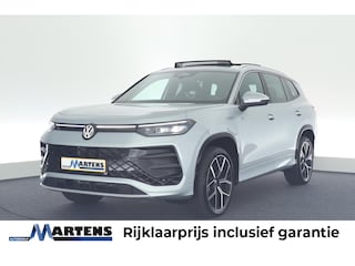 Volkswagen Tayron 1.5 eHybrid 204pk R-Line Edition Head-Up Camera Keyless Massage Panoramadak Virtual Cockpit Navigatie