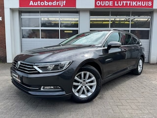 Volkswagen Passat Variant 1.5 TSI 150PK Business ACC Carplay Trekhaak Navi