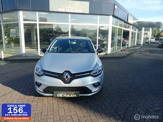 Renault Clio NIEUWSTAAT VAN 1e EIGENAAR 1.2 TCe LIMITED BOSE EDITION