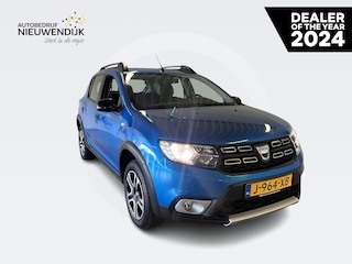 Dacia Sandero 1.0 TCe Bi-Fuel Stepway Serie Limitee 15th Anniv. NAVIGATIE / CLIMATE CONTROLE / CRUISE CONTROLE / PARKEERSENSOREN+CAMERA.
