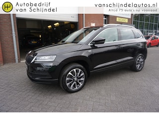 Skoda Karoq 1.5 TSI ACT 150PK STYLE / DRIVE 125YEARS LUXE ELECTR.TREKHAAK ANDROID-APPLECARPLAY NAVI STOELVERWARMING V+A ADAPTIEVE CRUISE CLIMA PDC V+A FULL LED ELECTR.KLEP ENZ...