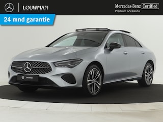 Mercedes-Benz CLA 250 e Star Edition | Nightpakket | Panoramaschuifdak | USB pakket plus | Parkeerpakket met achteruitrijcamera | Dodehoekassistent | KEYLESS GO-comfortpakket | Sfeerverlichting | Draadloos oplaadsysteem voor smartphone |
