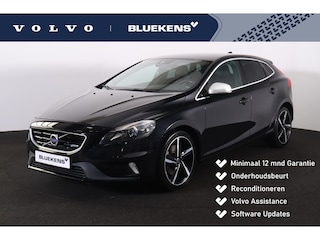 Volvo V40 T3 R-Design - Navigatie - Verwarmde voorstoelen - High performance audio - Parkeercamera achter - Verwarmde voorruit - Parkeersensoren achter - Bi-Xenon koplampen - Cruise control - 18' Ixion II LMV -