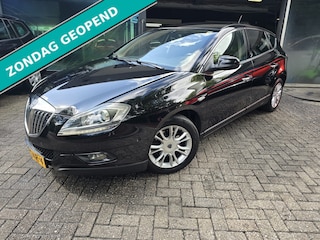 Lancia Delta 1.4-16V Oro | 2E EIGENAAR | 12MND GARANTIE | AIRCO | CRUISE | LMV | ELEC RAMEN |