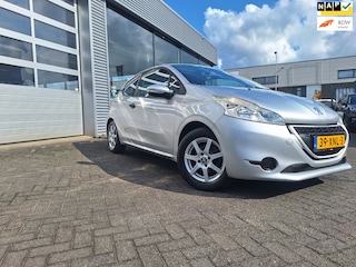 Peugeot 208 1.4 VTi Access*Airco*Cruise*Lm Velgen*Pdc*Trekhaak*Enz*