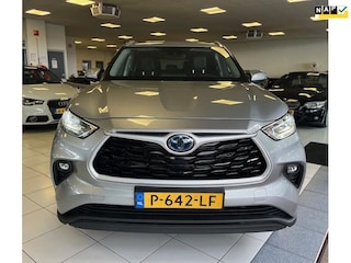 Toyota Highlander 2.5 AWD Hybrid Style/NL auto/7 persoons/Leder/Apple carplay/Dealer onderhouden