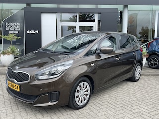 Kia Carens 1.6 GDi ComfortLine // 7 Zitter // Trekhaak // Camera // Navi.