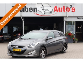 Hyundai i40 Wagon 2.0 GDI i-Vision Camera, Navigatie, Trekhaak, Cruise control, Lichtmetalen wielen