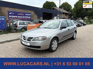 Nissan Almera 1.5 Visia NIEUWE APK!