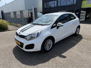 Kia Rio 1.2 CVVT l met een nieuwe APK leverbaar!