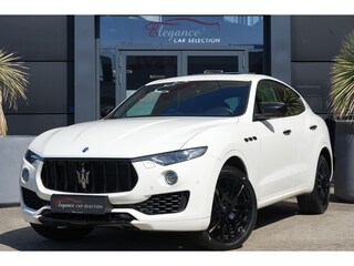 Maserati Levante 3.0 V6 D AWD 275pk Panoramadak/Stoelverwarming/360Camera