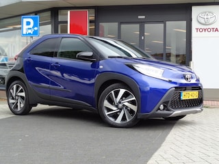 Toyota Aygo 1.0 VVT-i MT 72pk Envy | Parkeersensoren | Camera | Armsteun