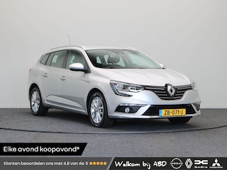 Renault Mégane Estate 1.5 dCi Eco2 Limited | Achteruitrijcamera | Parkeersensoren voor en achter | Climate control | Cruise control | Navigatie |