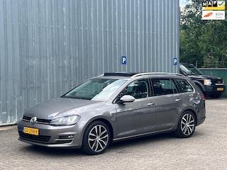 Volkswagen Golf 1.6 TDI DSG Variant - ACC / CarPlay / Pano / Xenon