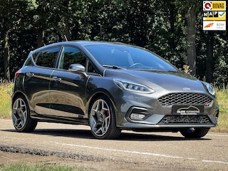 Ford Fiesta 1.5 EcoBoost ST | H. leder | Clima | Cruise | PDC met camera | 1e eigenaar | Stoelverw. | Stuurverw. |