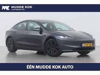 Tesla Model 3 RWD 60 kWh | Panoramadak | Autopilot | Camera | Stoelventilatie + Verwarming | 18 Inch