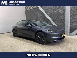 Tesla Model 3 RWD 60 kWh | Panoramadak | Autopilot | Camera | Stoelventilatie + Verwarming | 18 Inch