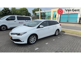 Toyota Auris Touring Sports 1.8 Hybrid Executive | Navigatie | Clima | Parkeersensoren | Cruise control | Bluetooth | Camera | Stoelverwarming
