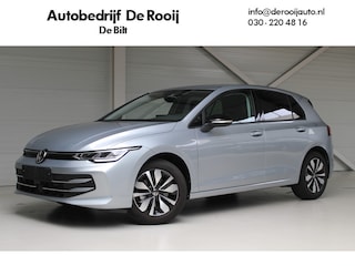 Volkswagen Golf 1.5 TSI Life | Navigatie | PDC | Camera | LM'16 | Side Assist