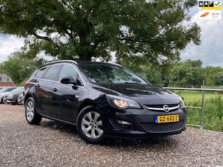 Opel Astra Sports Tourer 1.4 Turbo Edition | Cruise + Airco + Navi nu € 6.750,-!!!