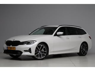 BMW 3-serie Touring 330i High Executive | apple carplay | sportstoelen | afneembare trekhaak | led verlichting | DAB+ | 258 PK