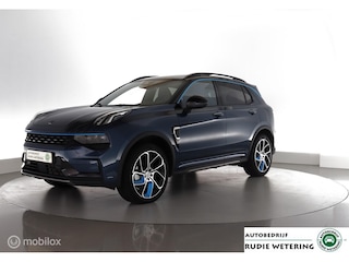 Lynk & Co 01 1.5 PHEV 261pk zwartehemel|pano|360cam|acc|dab|lmv20