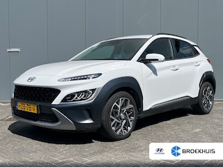 Hyundai Kona 1.6 GDI HEV 140pk Fashion Design Automaat | Carplay | Camera | Climate | Keyless | Navigatie | Krell Audio | Winterpakket | 17" Lichtmetaal | Parkeersensoren | Adapt. Cruisecontrol | Digitale Cockpit