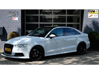 Audi A3 Limousine 1.6 TDI Pro Line Plus | RS3 / S3 uitgevoerd