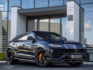 Lamborghini Urus 4.0 V8 / NOVITEC / B&O 3D / Carbon / Pano / Dealer