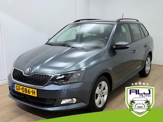 Skoda Fabia Combi Occasion 1.2 TSI met trekhaak en parkeersensoren | Tweedehands Skoda Fabia combi kleine stationwagen | Clima |