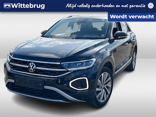 Volkswagen T-Roc 1.5 TSI 150PK DSG Style / Trekhaak Afneembaar / Virtual Cockpit Pro / IQ LED Matrix / Elek. Achterklep / Camera / 18'' LMV / Elek. Stoelverstelling Bestuurder / Top-Comfort Stoelen / Keyless / Alarm / Stuur en Stoe