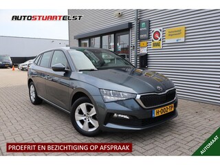 Skoda Scala 1.5 TSI Sport Business Klapbare Trekhaak | Carplay | Donkere Hemel | Camera | Full Led | Cruise | Bots waarschuwing | NL-Auto | Volledig Onderh.