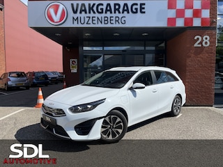 Kia Ceed Sportswagon 1.6 GDI PHEV DynamicLine // FULL LED // KEYLESS // CAMERA+SENSOREN // STOEL+STUURVERWARMING // NAVI+CARPLAY //