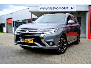 Mitsubishi Outlander 2.0 PHEV Executive Edition Aut. Navi|Leder-Alcantara|Cam|LMV