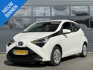 Toyota Aygo 1.0 VVT-I X-PLAY LIMITED I APPLE CARPLAY I ACHTERUITRIJCAMERA I 5-DEURS I AIRCONDITIONING